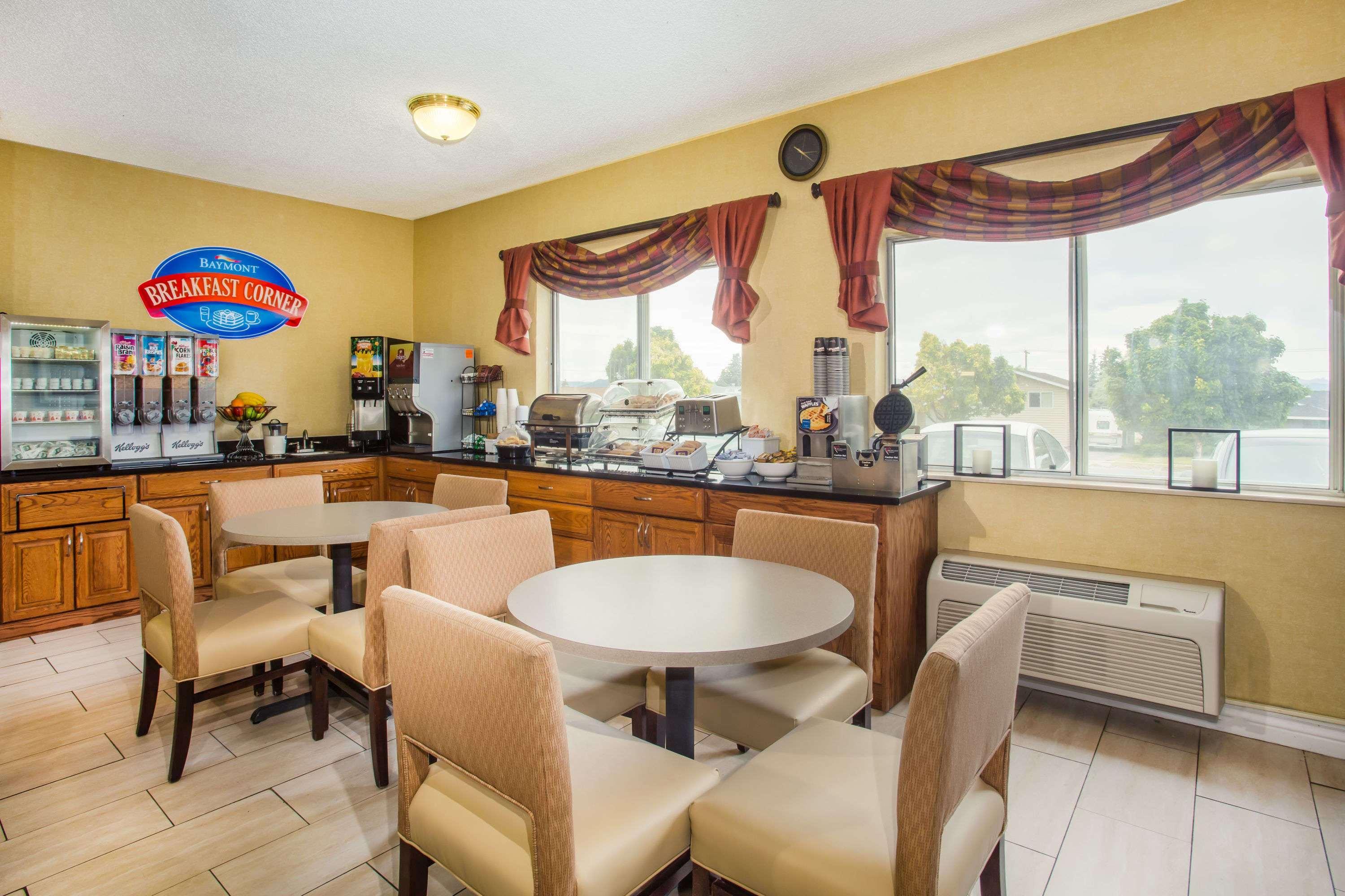 Baymont By Wyndham Helena Hotel Bagian luar foto